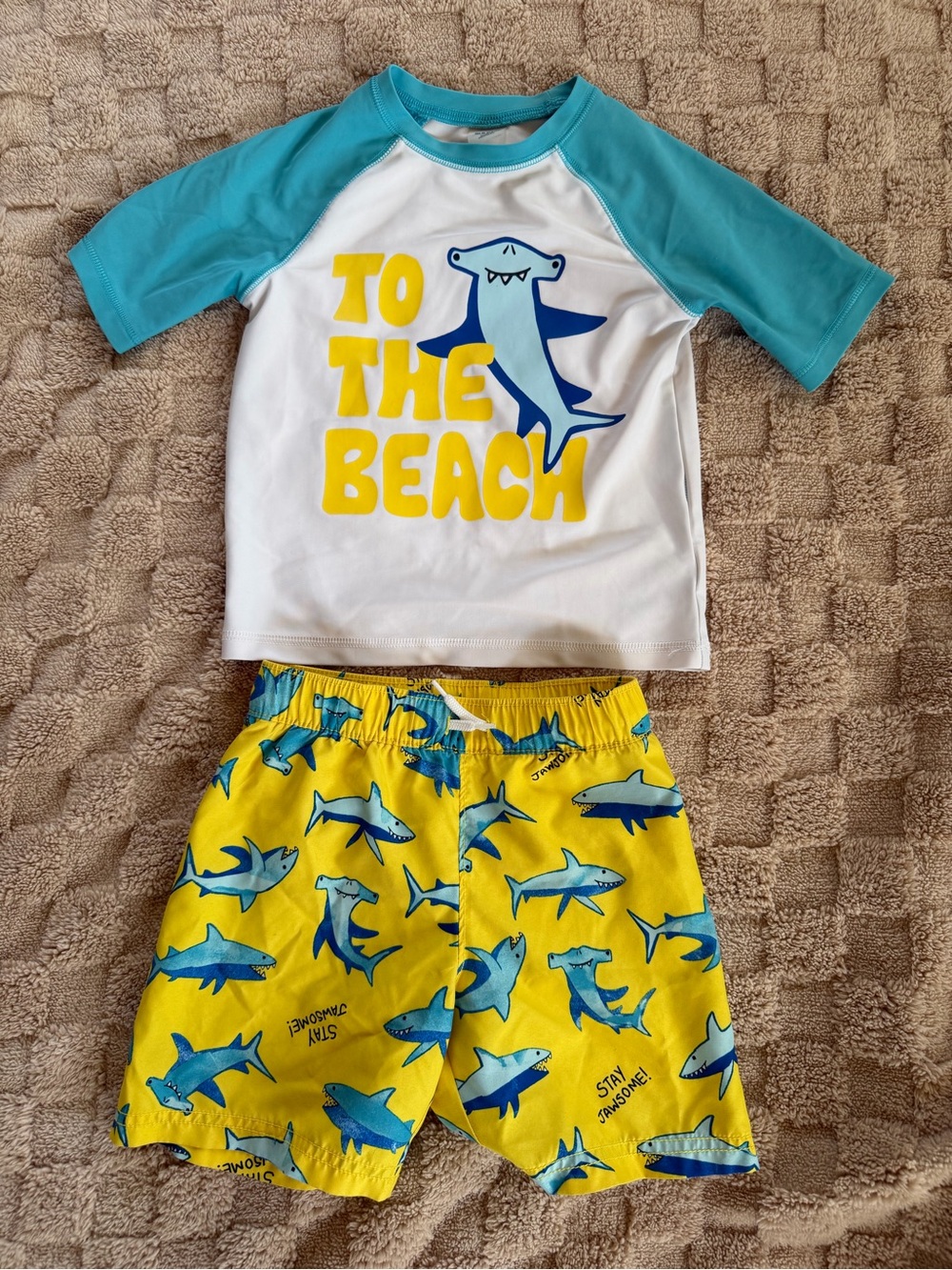 Old Navy Boys 4T Shark Rash Guard & Swim Trunks 2 Piece Swimsuit Set